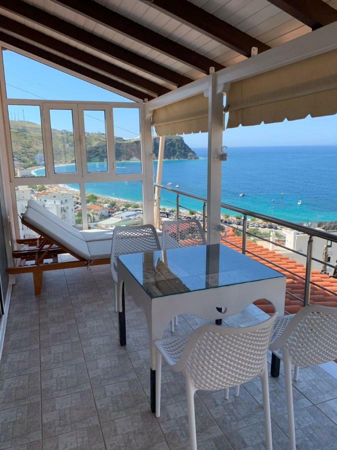 ★ Meniko'S House ★ Amazing Sea View Leilighet Himare Eksteriør bilde